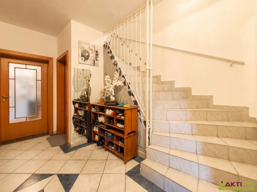 6-Zimmer-Haus kaufen in Südoststeiermark – 270 m², € 550.000 – Bild 8 von 34