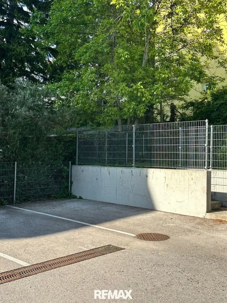 Immobilie kaufen in Baden – € 10.000 – Bild 2 von 3