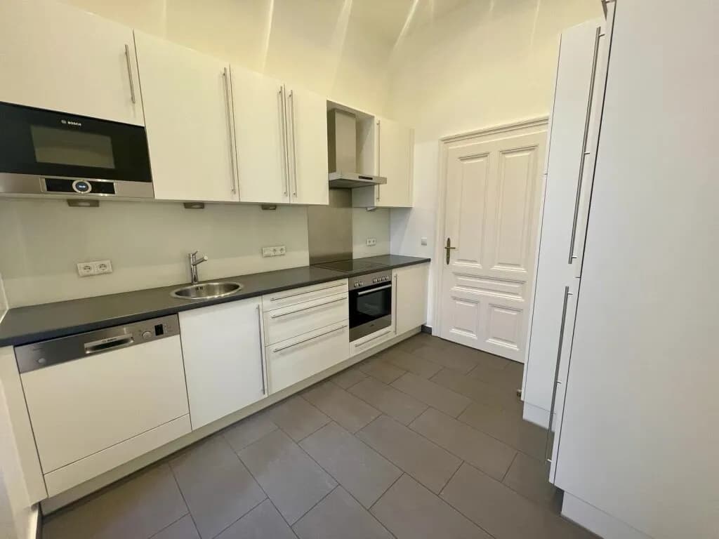 5-Zimmer-Wohnung mieten in Wien – 187,13 m², € 5.125 – Bild 11 von 30