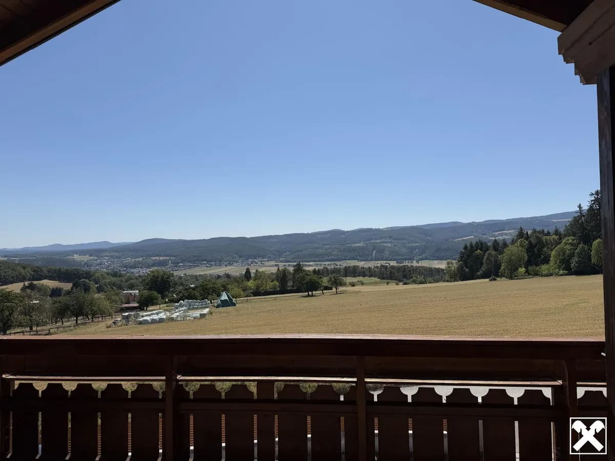 4-Zimmer-Haus kaufen in Neunkirchen – 192 m², € 580.000 – Bild 3 von 22