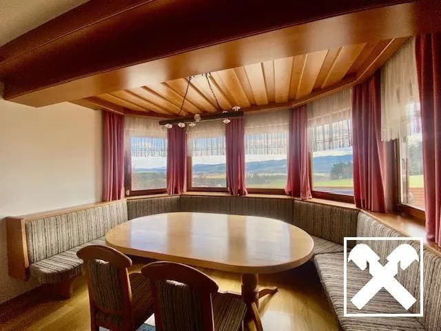 4-Zimmer-Haus kaufen in Neunkirchen – 192 m², € 580.000 – Bild 7 von 22