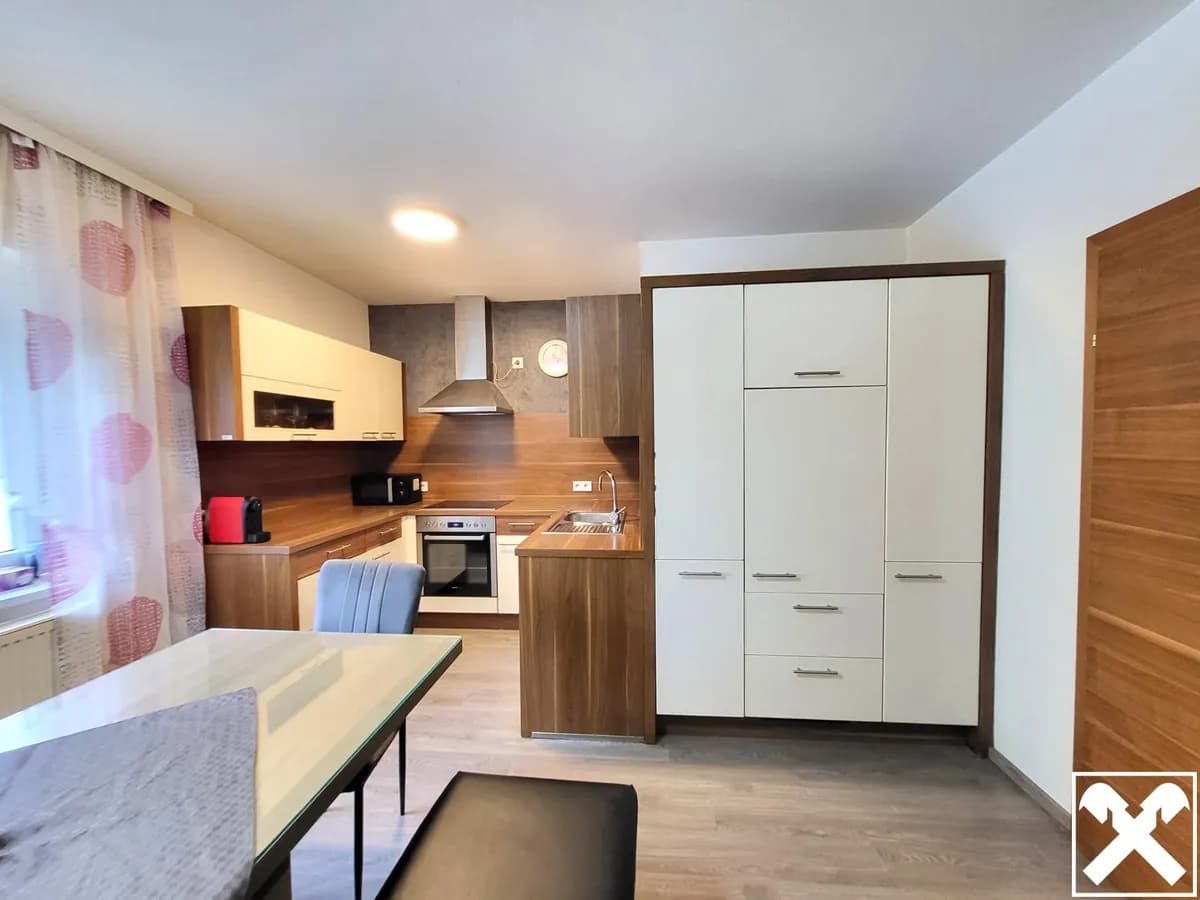 6-Zimmer-Haus kaufen in Steyr-Land – 140 m², € 549.000 – Bild 2 von 19