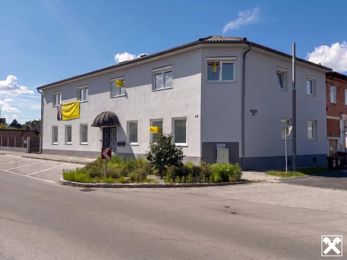 15-Zimmer-Gewerbeimmobilie kaufen in Wiener Neustadt – 360 m², € 859.000 – Bild 12 von 16