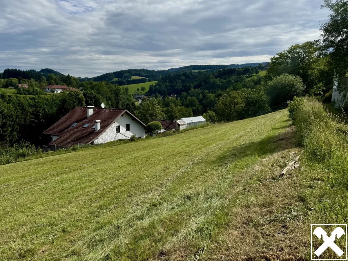 Grundstück kaufen in Urfahr-Umgebung – 813 m², € 170.000