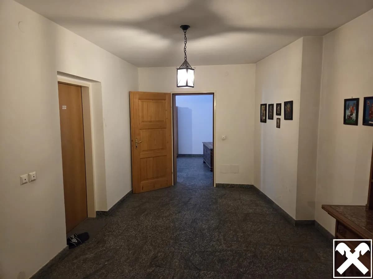 Gewerbeimmobilie kaufen in Urfahr-Umgebung – 243 m², € 1.140.000 – Bild 4 von 9
