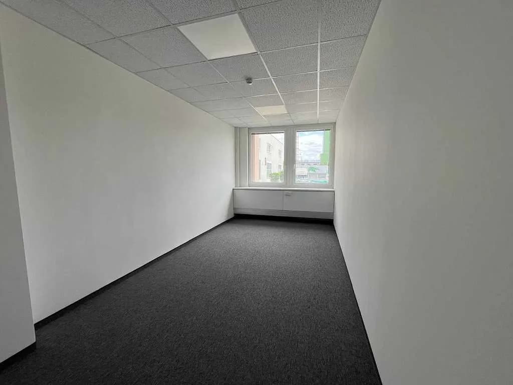 Gewerbeimmobilie mieten in Wien – 560 m², € 5 – Bild 5 von 19