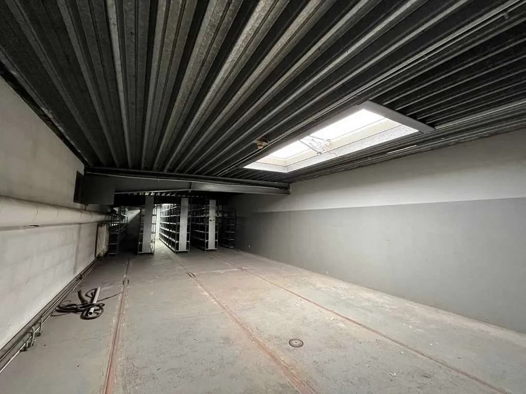 Gewerbeimmobilie mieten in Wien – 560 m², € 5 – Bild 10 von 19
