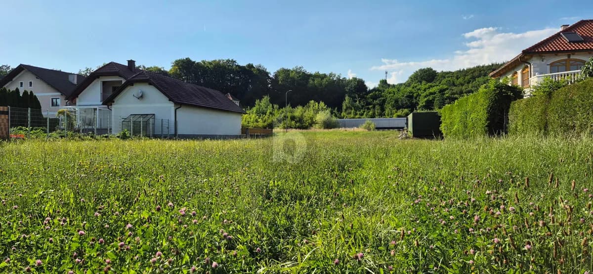 Grundstück kaufen in Melk – 1 000 m², € 70.000
