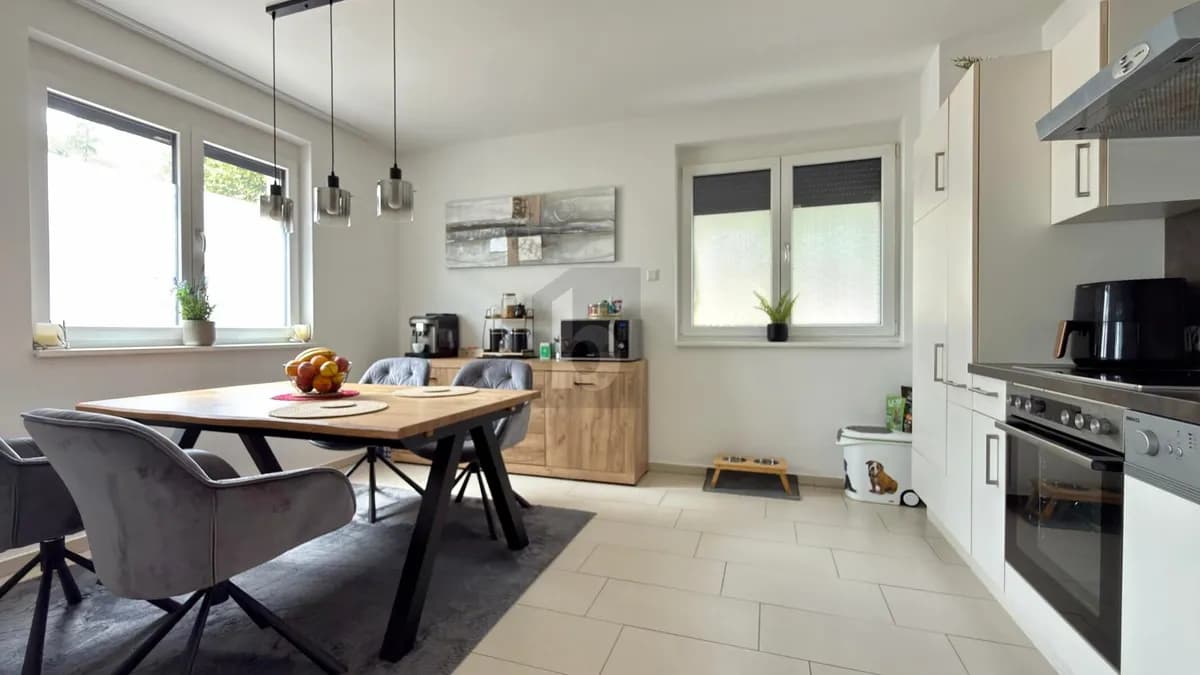 3-Zimmer-Wohnung mieten in Wiener Neustadt – 89 m², € 1.098 – Bild 2 von 6