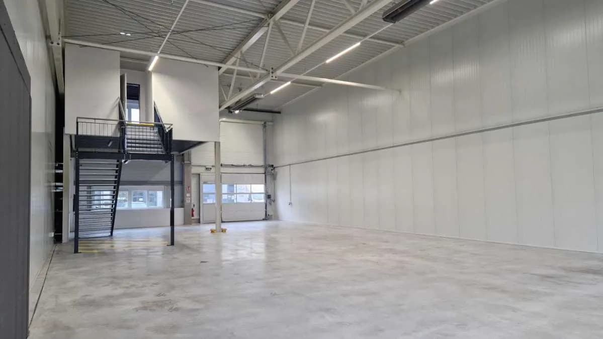 Gewerbeimmobilie mieten in Korneuburg – 275 m², € 9 – Bild 5 von 15