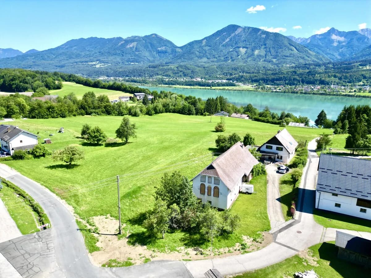 Grundstück kaufen in Klagenfurt Land – 1 995 m², € 210.000