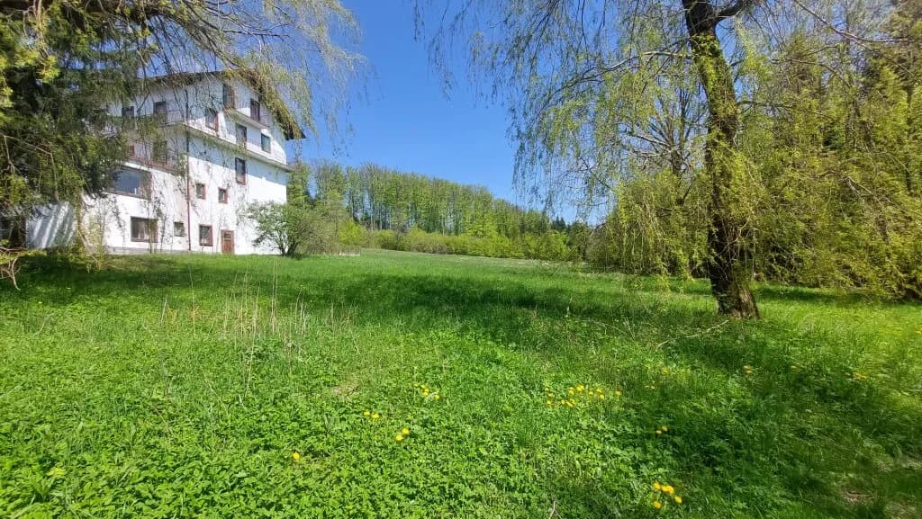 40-Zimmer-Gewerbeimmobilie kaufen in Baden – 600 m², € 495.000 – Bild 7 von 19