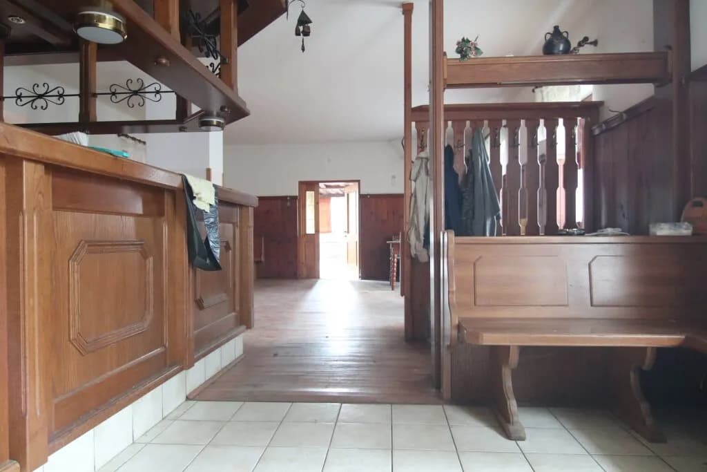 40-Zimmer-Gewerbeimmobilie kaufen in Baden – 600 m², € 495.000 – Bild 10 von 19