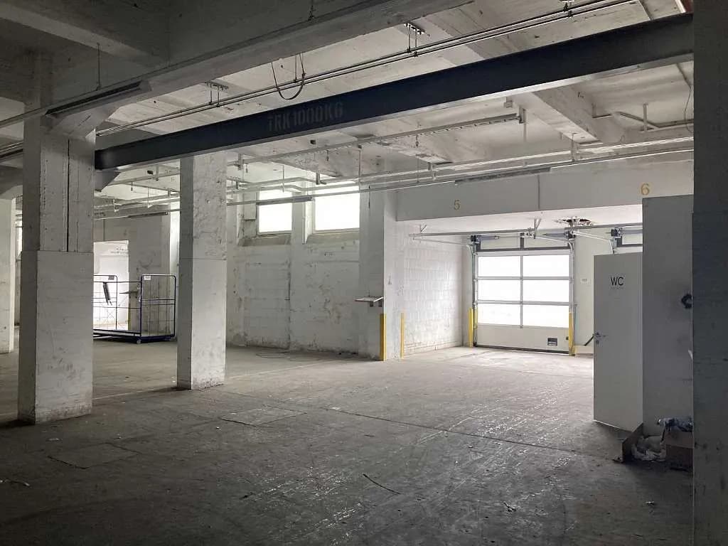 Gewerbeimmobilie mieten in Baden – 900 m² – Bild 5 von 5