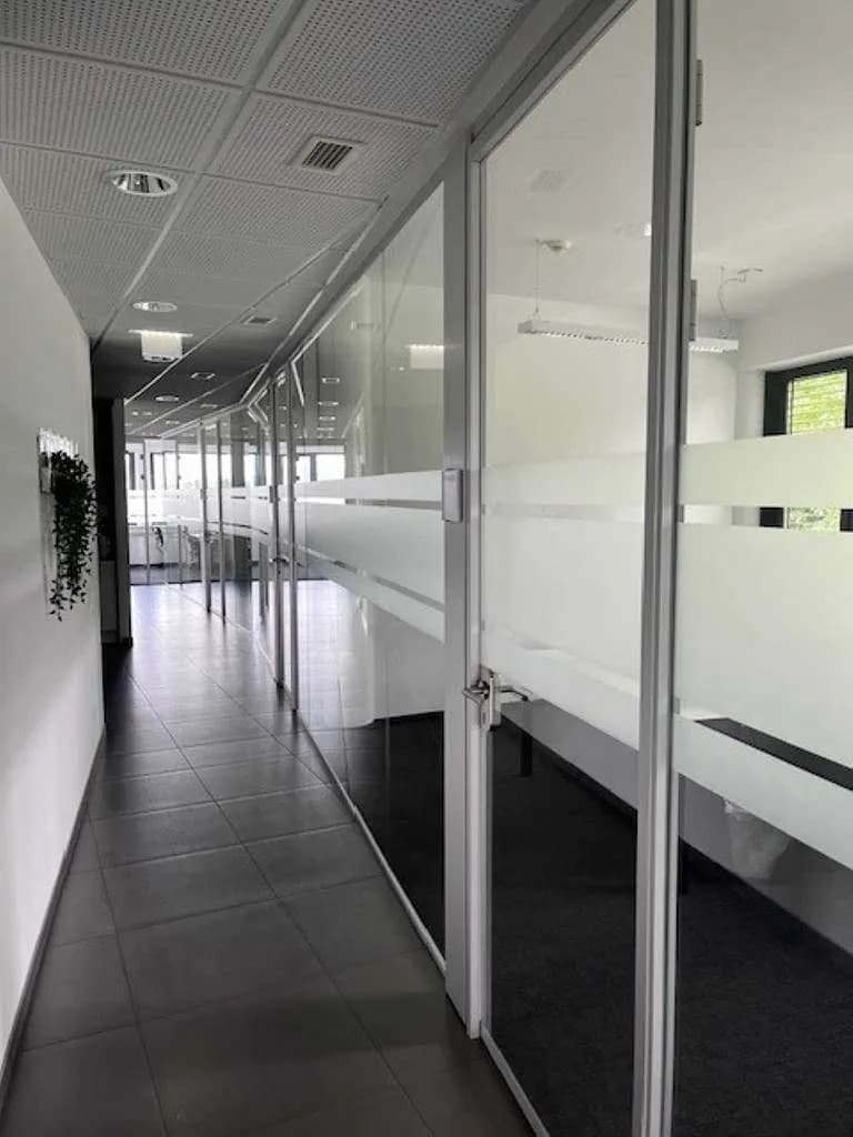 Gewerbeimmobilie mieten in Linz Land – 362 m², € 13 – Bild 7 von 11
