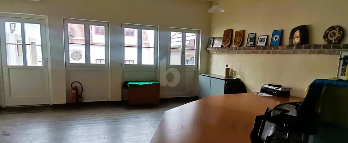 4-Zimmer-Gewerbeimmobilie mieten in Eisenstadt – 125 m², € 2.400 – Bild 4 von 6