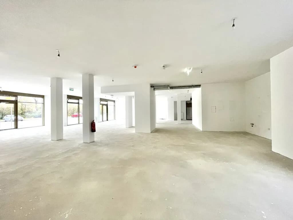 1-Zimmer-Gewerbeimmobilie mieten in Wien – 297,35 m², € 5.482