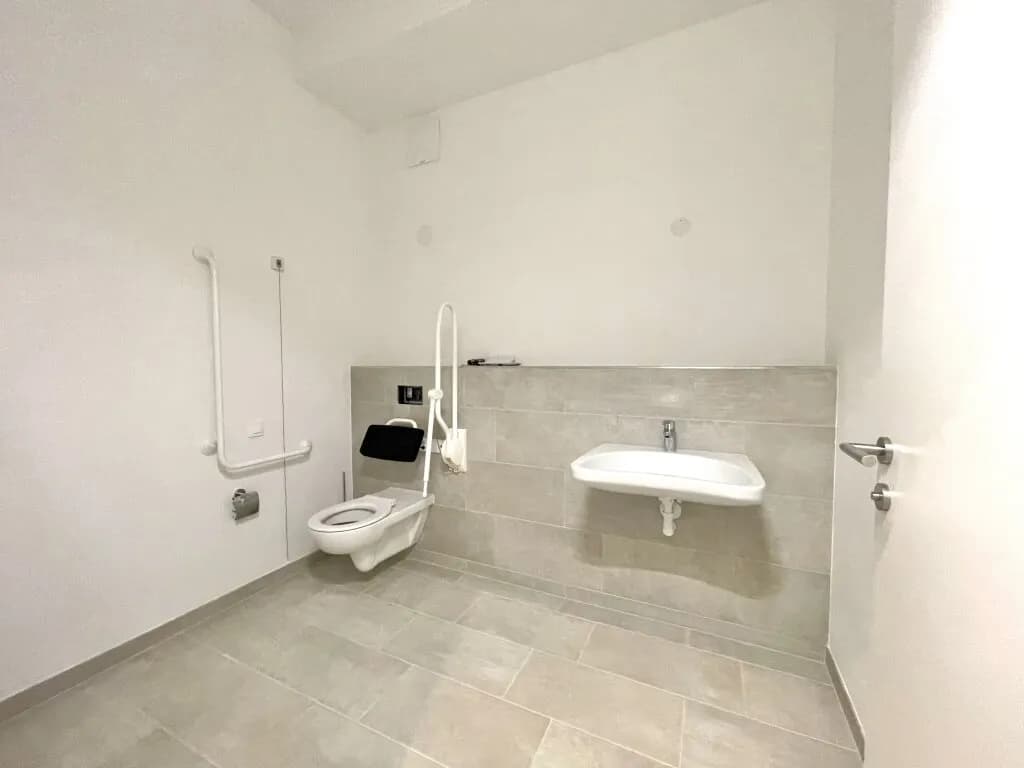 1-Zimmer-Gewerbeimmobilie mieten in Wien – 297,35 m², € 5.482 – Bild 4 von 10