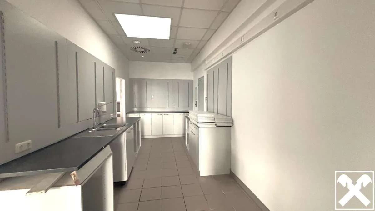 Immobilie mieten in Perg – 150 m², € 2.292 – Bild 4 von 5