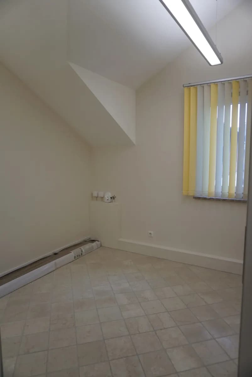 6-Zimmer-Wohnung mieten in Vöcklabruck – 86 m², € 1.490 – Bild 11 von 11