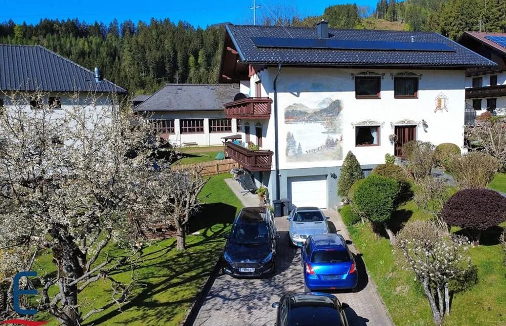 9-Zimmer-Gewerbeimmobilie kaufen in Feldkirchen – 278 m², € 389.000 – Bild 2 von 26