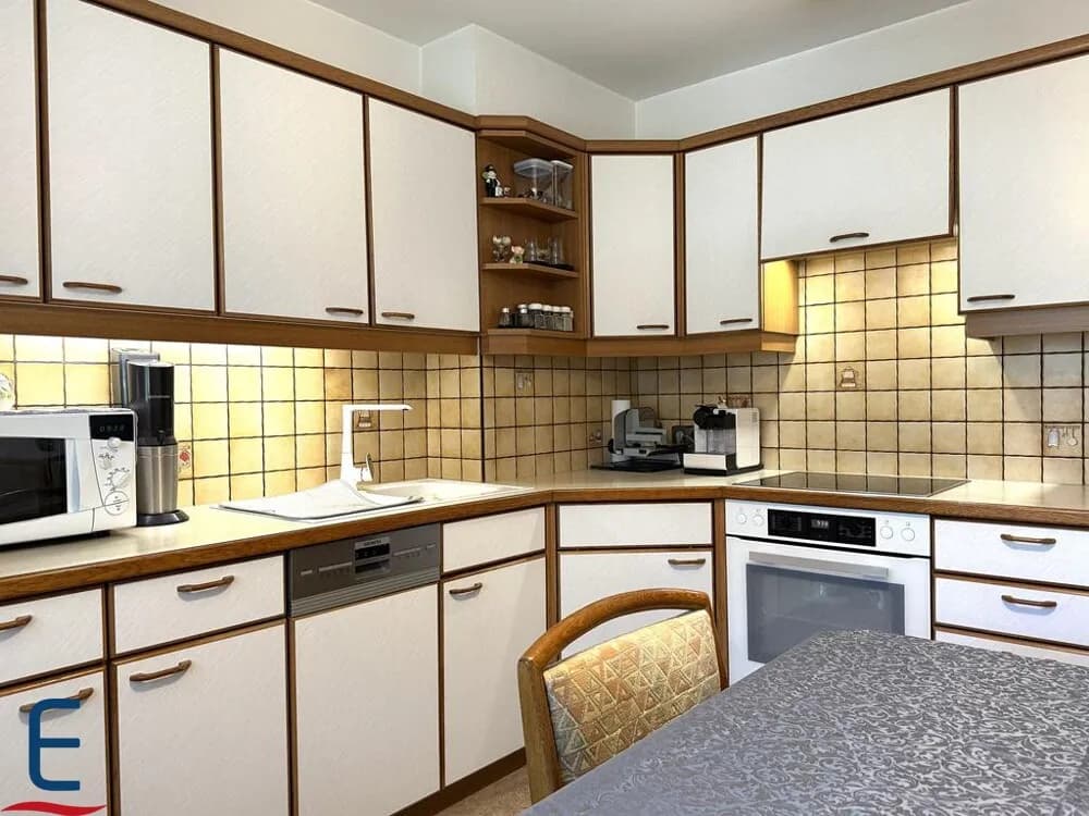 9-Zimmer-Gewerbeimmobilie kaufen in Feldkirchen – 278 m², € 389.000 – Bild 8 von 26