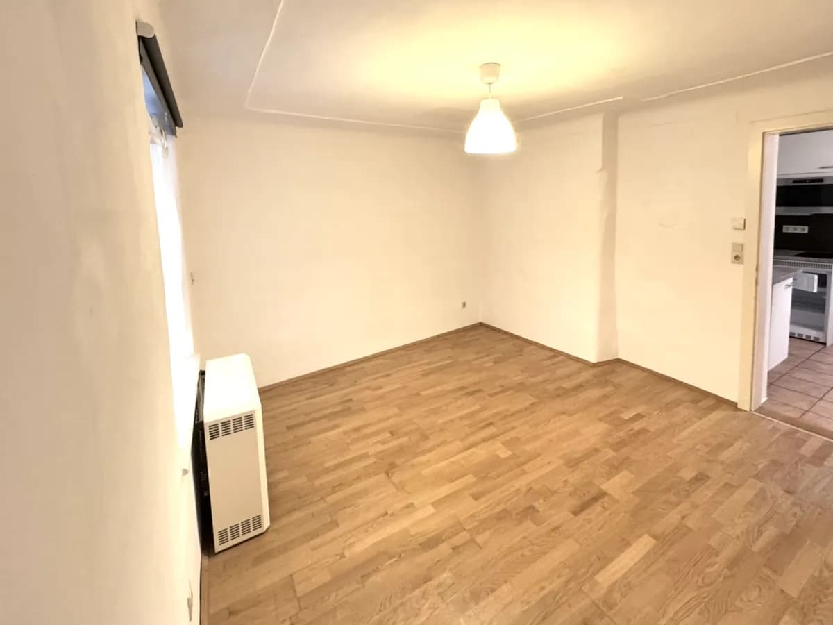 Wohnung mieten in Graz – 33 m², € 480 – Bild 2 von 11