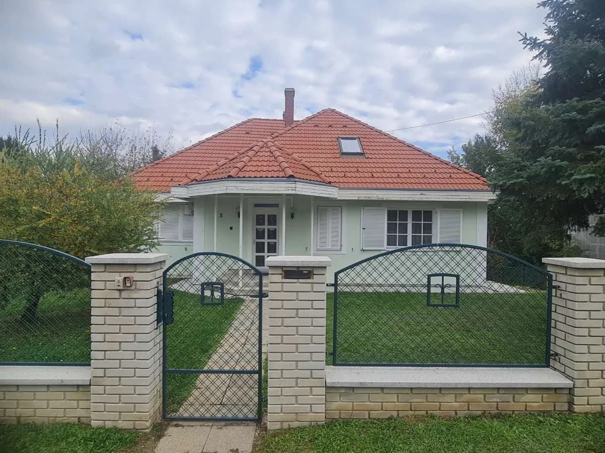 6-Zimmer-Gewerbeimmobilie kaufen in Österreich – 360 m², € 302.000