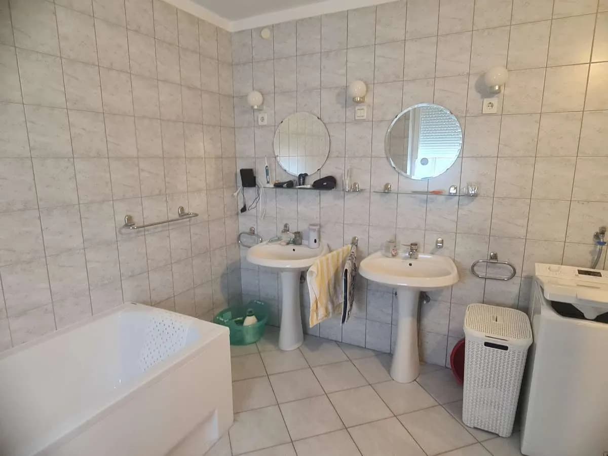 6-Zimmer-Gewerbeimmobilie kaufen in Österreich – 360 m², € 302.000 – Bild 11 von 17