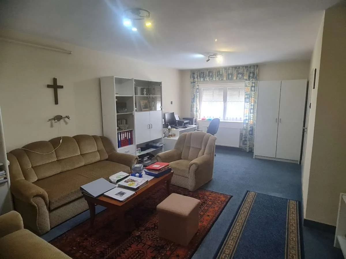 6-Zimmer-Gewerbeimmobilie kaufen in Österreich – 360 m², € 302.000 – Bild 12 von 17