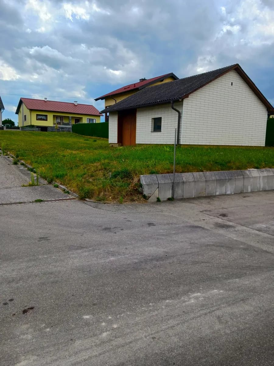 Grundstück kaufen in Waidhofen an der Thaya – 721 m², € 55.000 – Bild 4 von 8