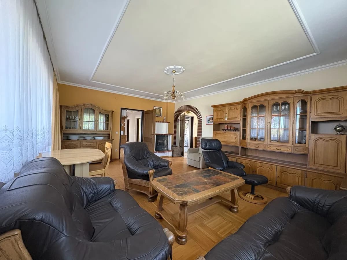 8-Zimmer-Haus kaufen in Melk – 205 m², € 390.000 – Bild 6 von 11