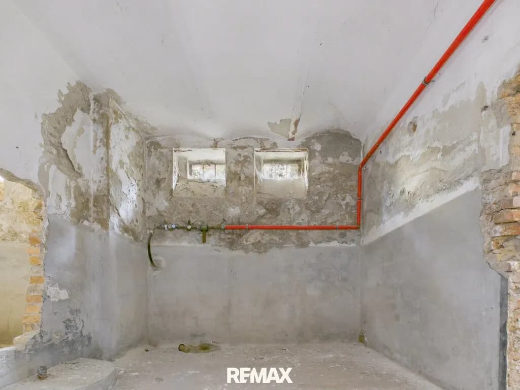 10-Zimmer-Gewerbeimmobilie kaufen in Korneuburg – 232 m², € 500.000 – Bild 22 von 28