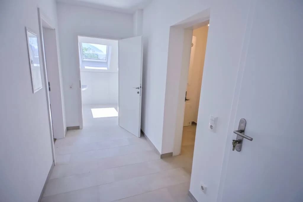 2-Zimmer-Wohnung kaufen in Gmunden – 61,3 m², € 240.000 – Bild 6 von 14