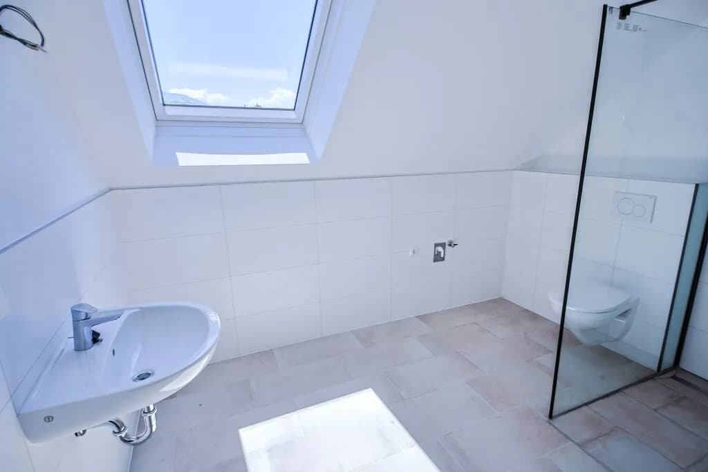 2-Zimmer-Wohnung kaufen in Gmunden – 61,3 m², € 240.000 – Bild 9 von 14