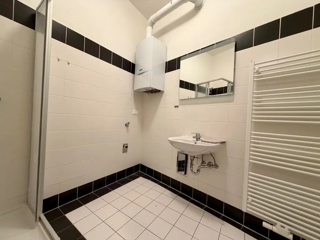 1-Zimmer-Gewerbeimmobilie mieten in Wien – 60 m², € 998 – Bild 6 von 10