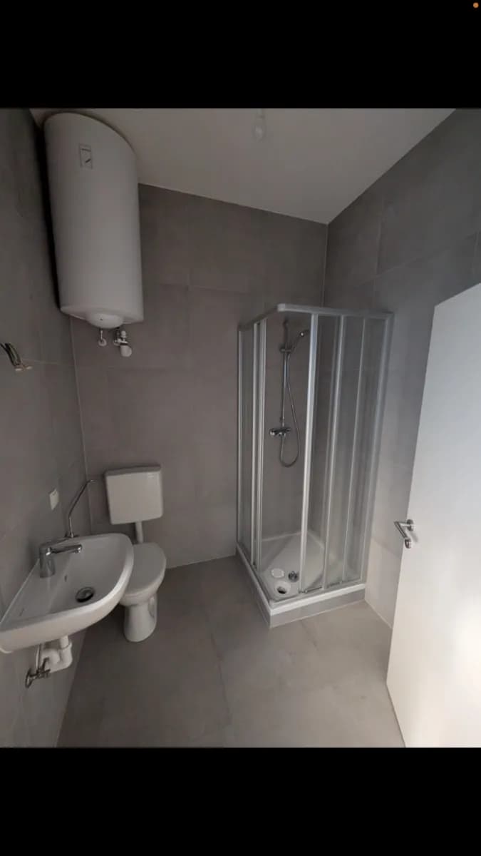 1-Zimmer-Wohnung mieten in Graz – 30 m², € 534 – Bild 8 von 10