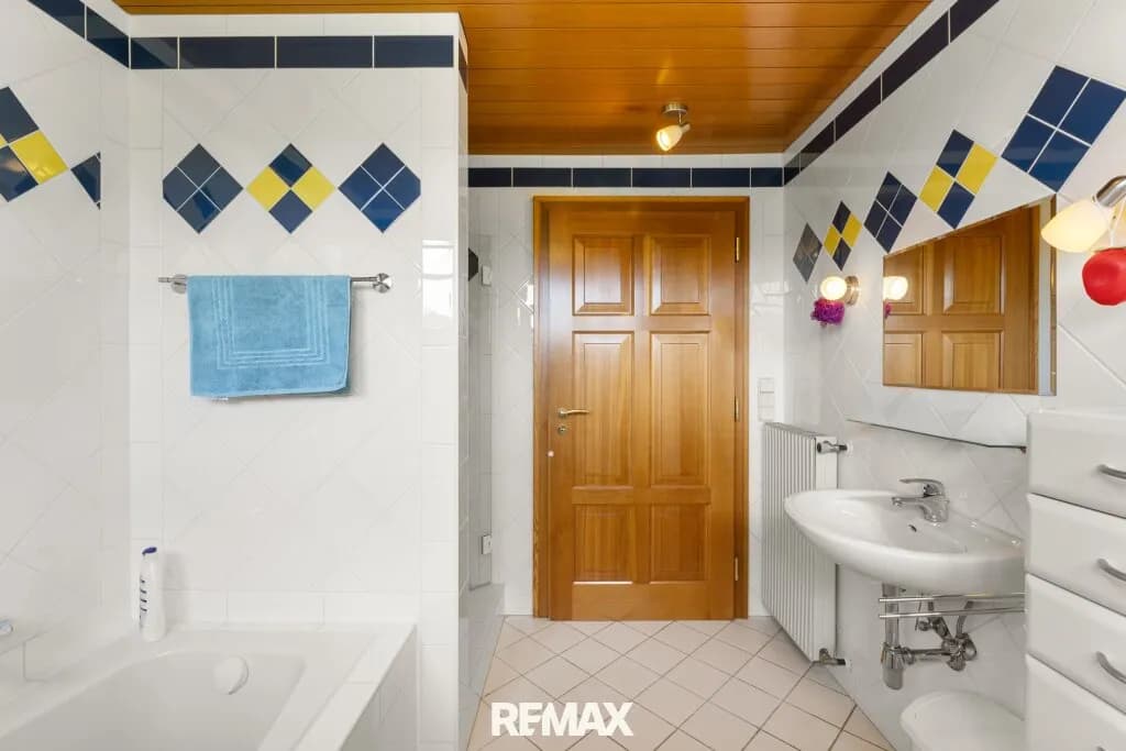 7-Zimmer-Haus kaufen in Baden – 249 m², € 1.399.000 – Bild 16 von 25