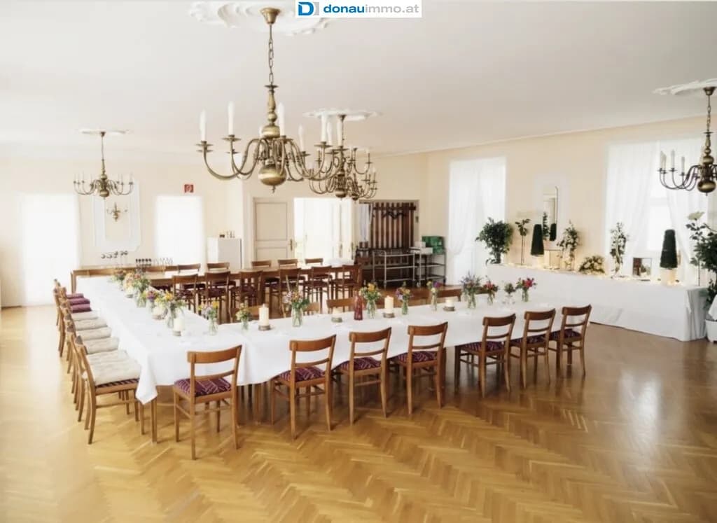 Immobilie kaufen in Tulln – 1 300 m²