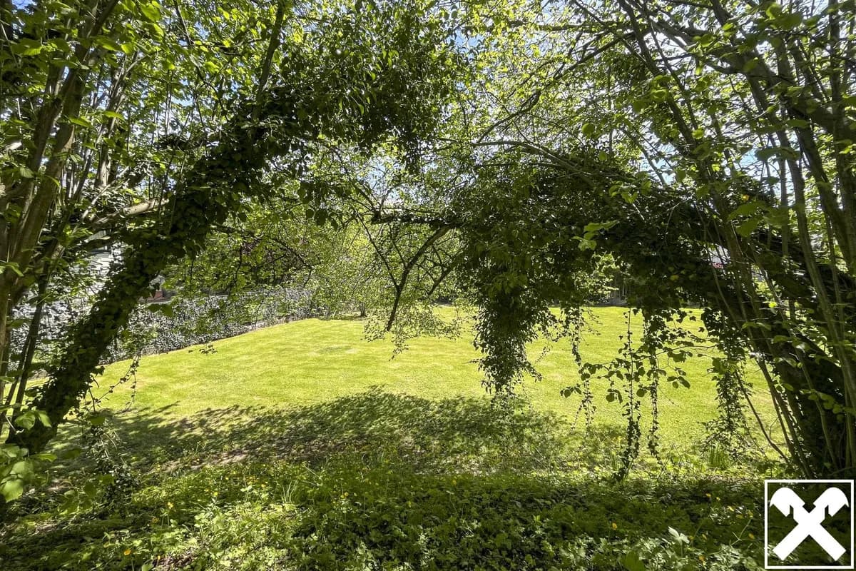 Grundstück kaufen in Vöcklabruck – 684 m², € 650.000 – Bild 2 von 7