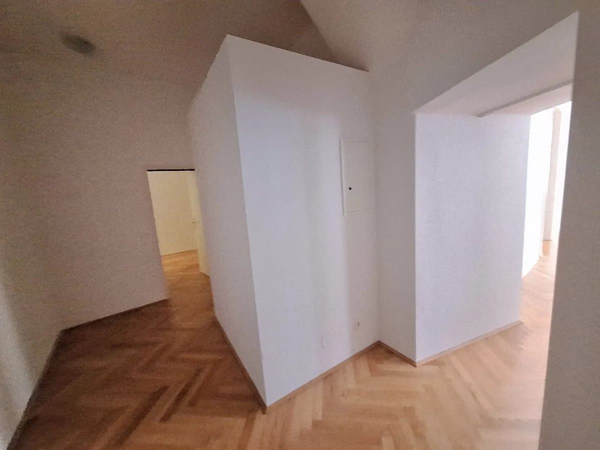 3-Zimmer-Wohnung mieten in Graz – 108 m², € 1.466 – Bild 12 von 19