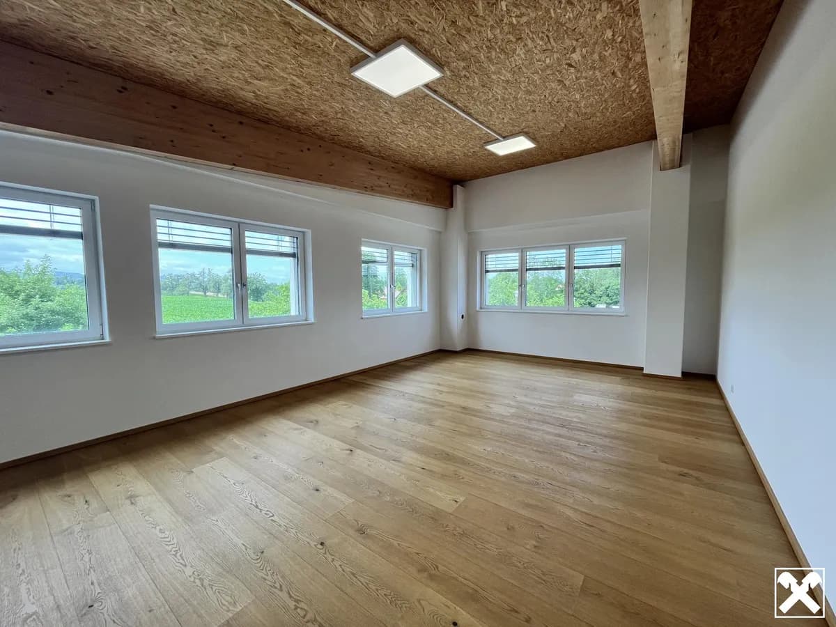 2-Zimmer-Gewerbeimmobilie mieten in Amstetten – 83 m², € 830