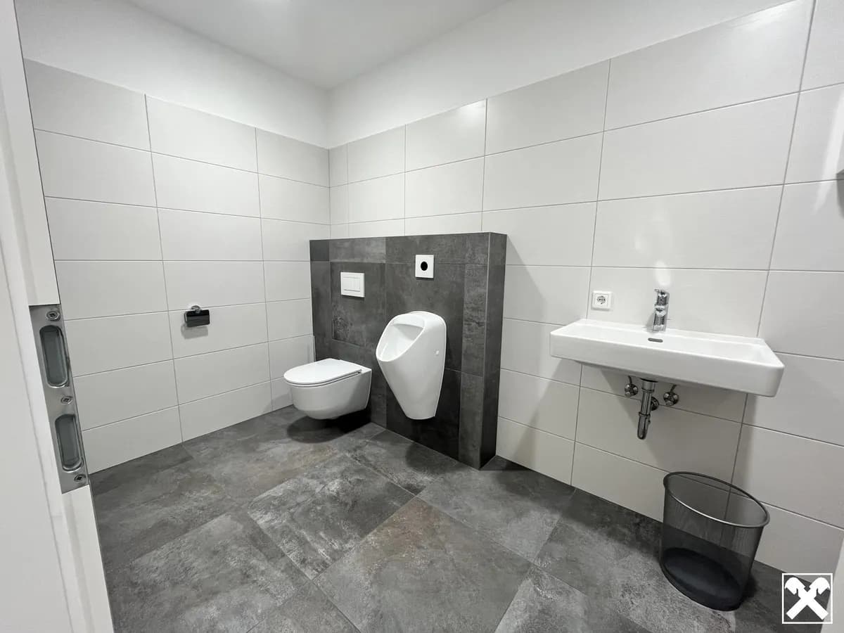 2-Zimmer-Gewerbeimmobilie mieten in Amstetten – 83 m², € 830 – Bild 8 von 11
