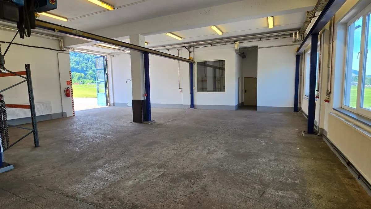 Gewerbeimmobilie mieten in Gmunden – 330 m², € 2.200 – Bild 10 von 20