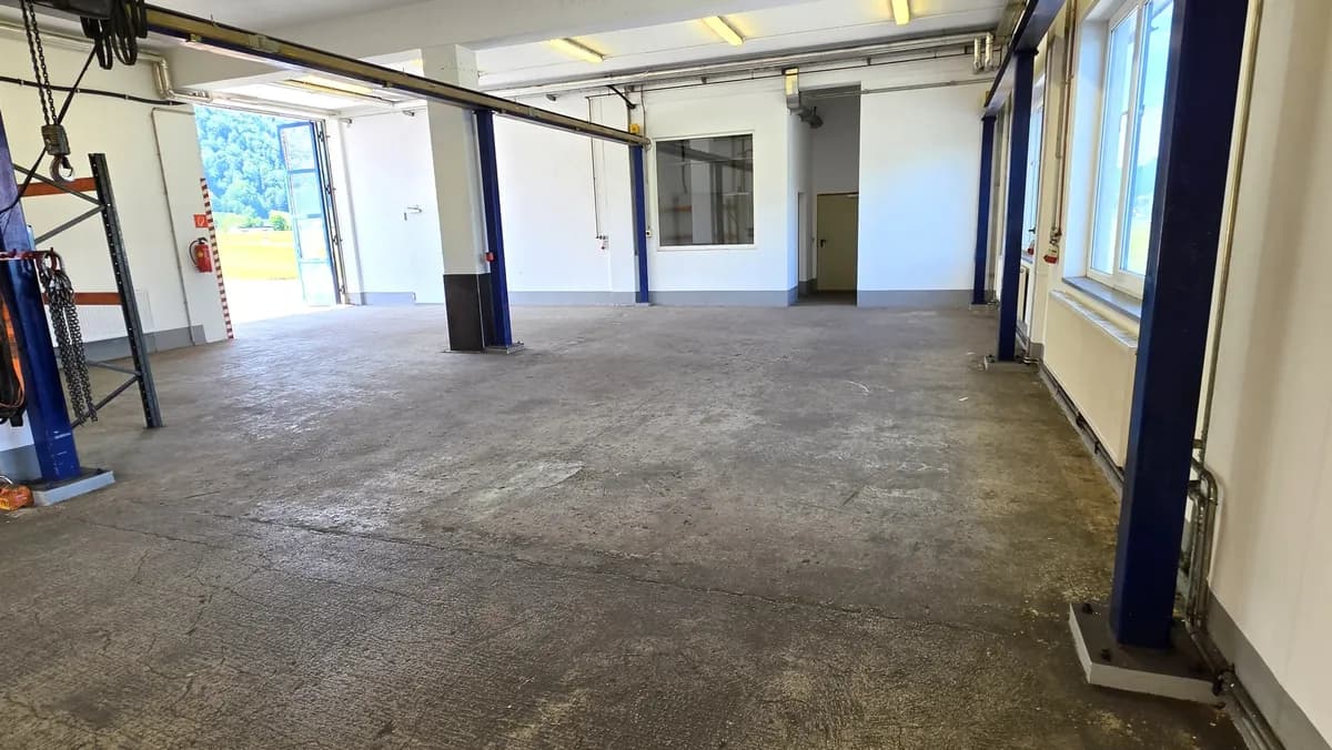Gewerbeimmobilie mieten in Gmunden – 330 m², € 2.200 – Bild 14 von 20