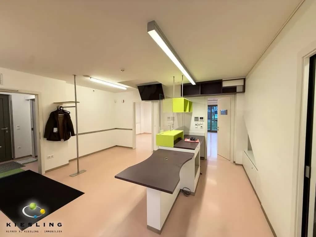 6-Zimmer-Gewerbeimmobilie mieten in Wien – 159 m², € 2.700