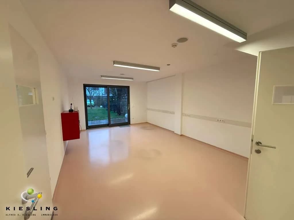 6-Zimmer-Gewerbeimmobilie mieten in Wien – 159 m², € 2.700 – Bild 19 von 39
