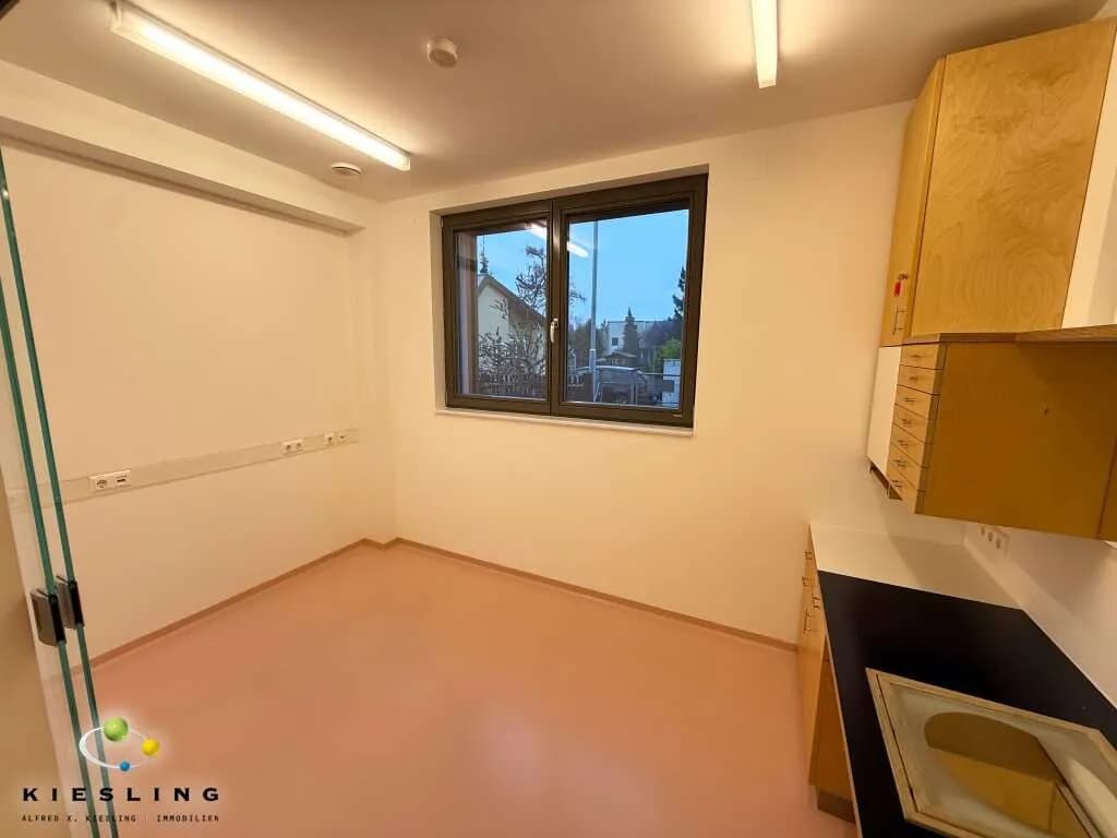 6-Zimmer-Gewerbeimmobilie mieten in Wien – 159 m², € 2.700 – Bild 21 von 39