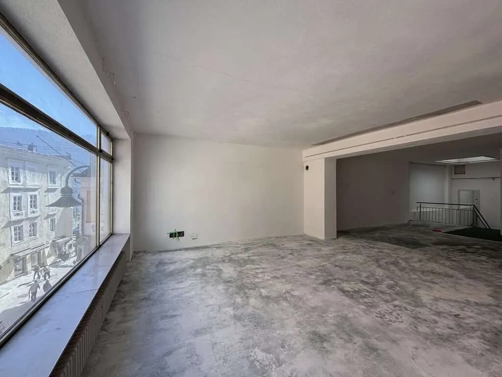 Gewerbeimmobilie kaufen in Gmunden – 720 m², € 950.000 – Bild 6 von 7