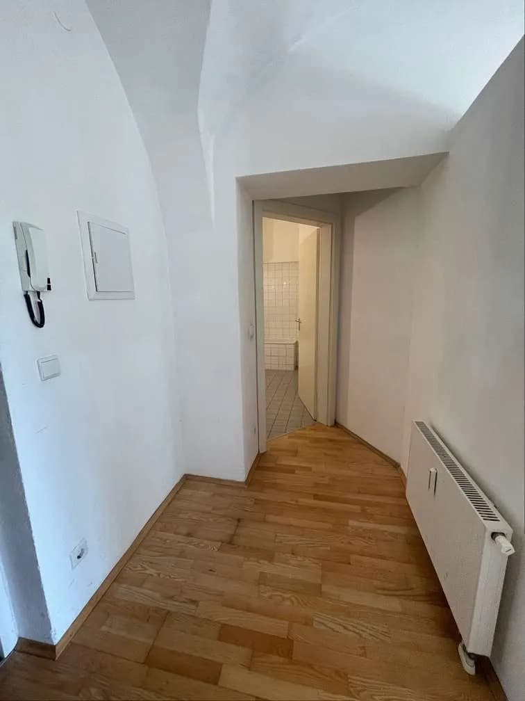 2-Zimmer-Wohnung mieten in Wels – 45 m², € 615 – Bild 11 von 13
